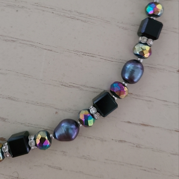 Pearl and Glass Bead Adjustable Choker - Picture 3 of 4